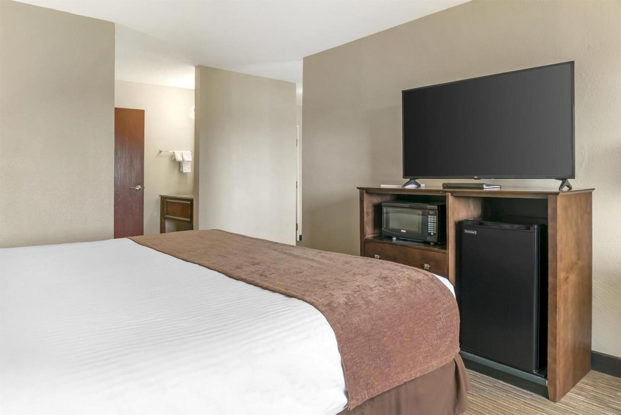 Western Blue Water Bridge Hotel 3*