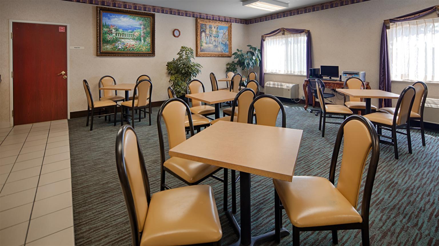 Hotel Western Blue Water Bridge Port Huron